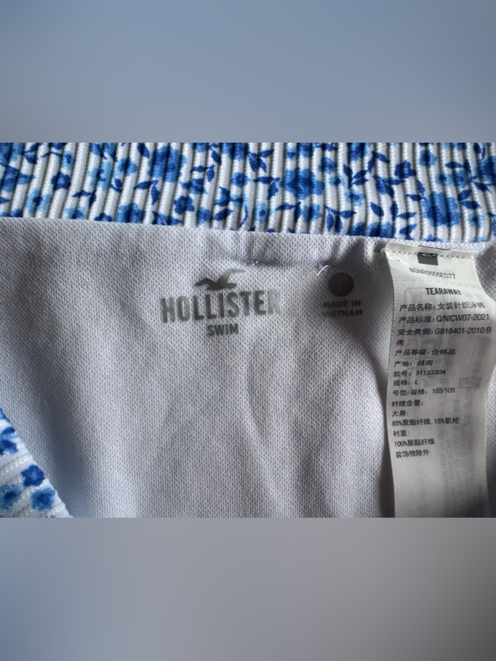 Hollister Blue and White Floral Underwire Bikini Set Curvy collection - Picture 4 of 8